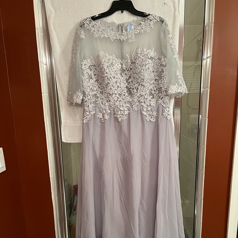 Brand new with tag, beautiful formal long dress